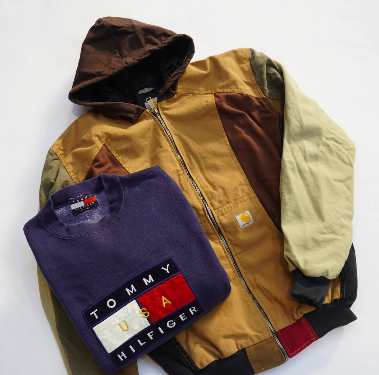 THE CARHARTT DOUBLE JACKET BOX - The Fashion Center