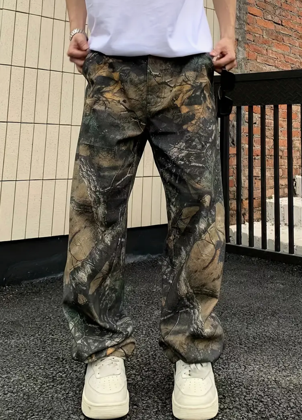 Mens Baggy Camo Jeans