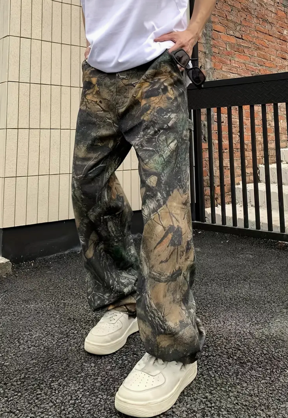 Mens Baggy Camo Jeans